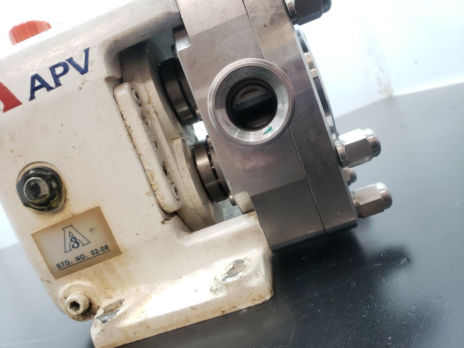 APV, Positive Displacement Pump M/1H/012/20, 960 PSIG, 290 Rpm