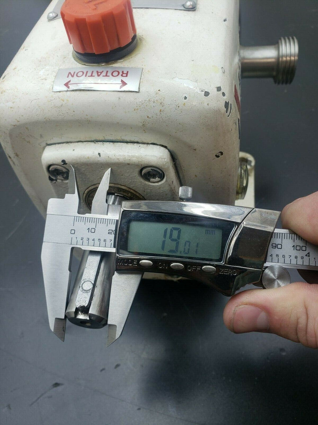 APV, Positive Displacement Pump M/1H/012/20, 960 PSIG, 290 Rpm