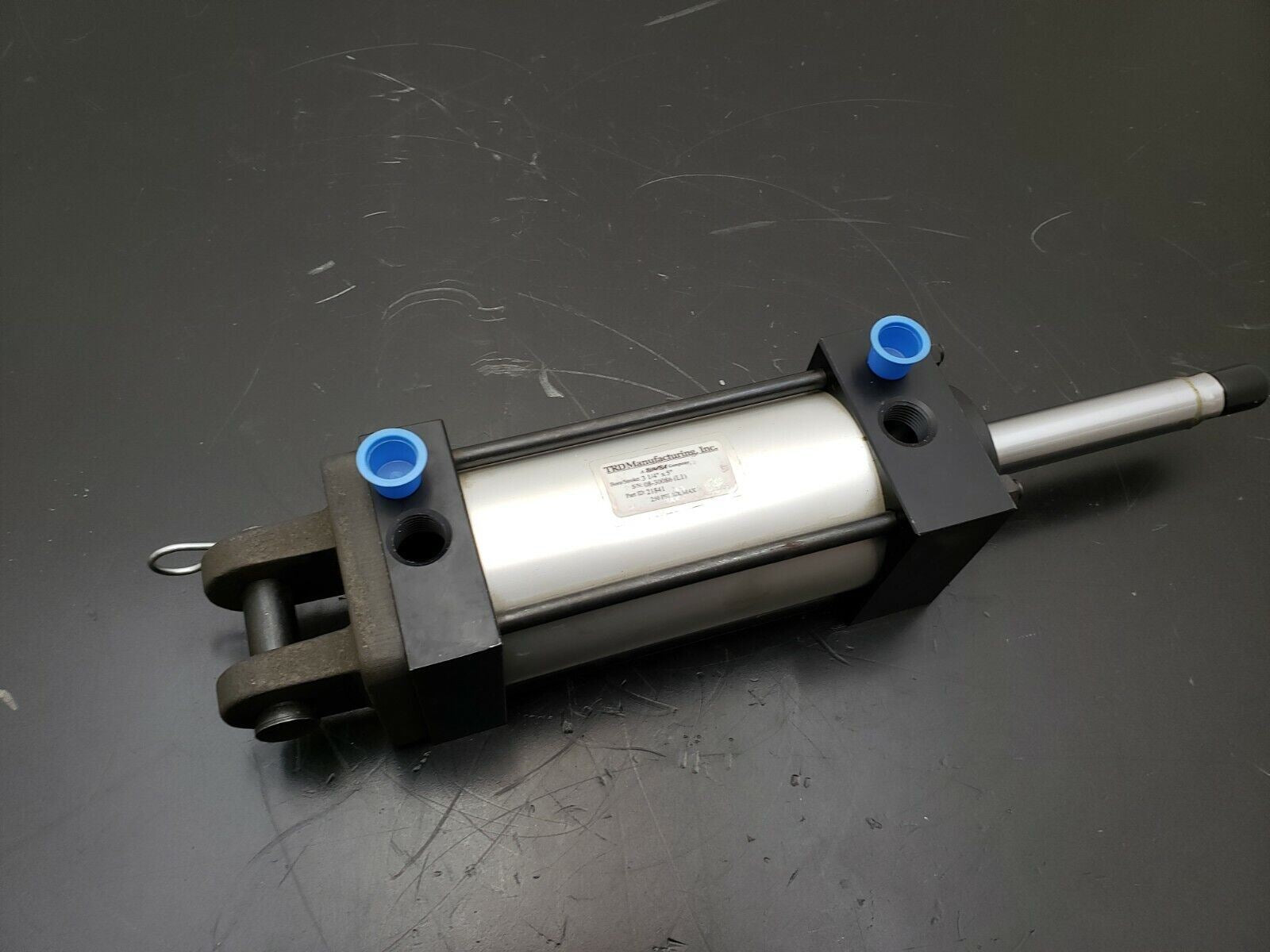 TRD Manufacturing Pneumatic Cylinder 250 Psi 3 1/4 x 5" Stroke 21841