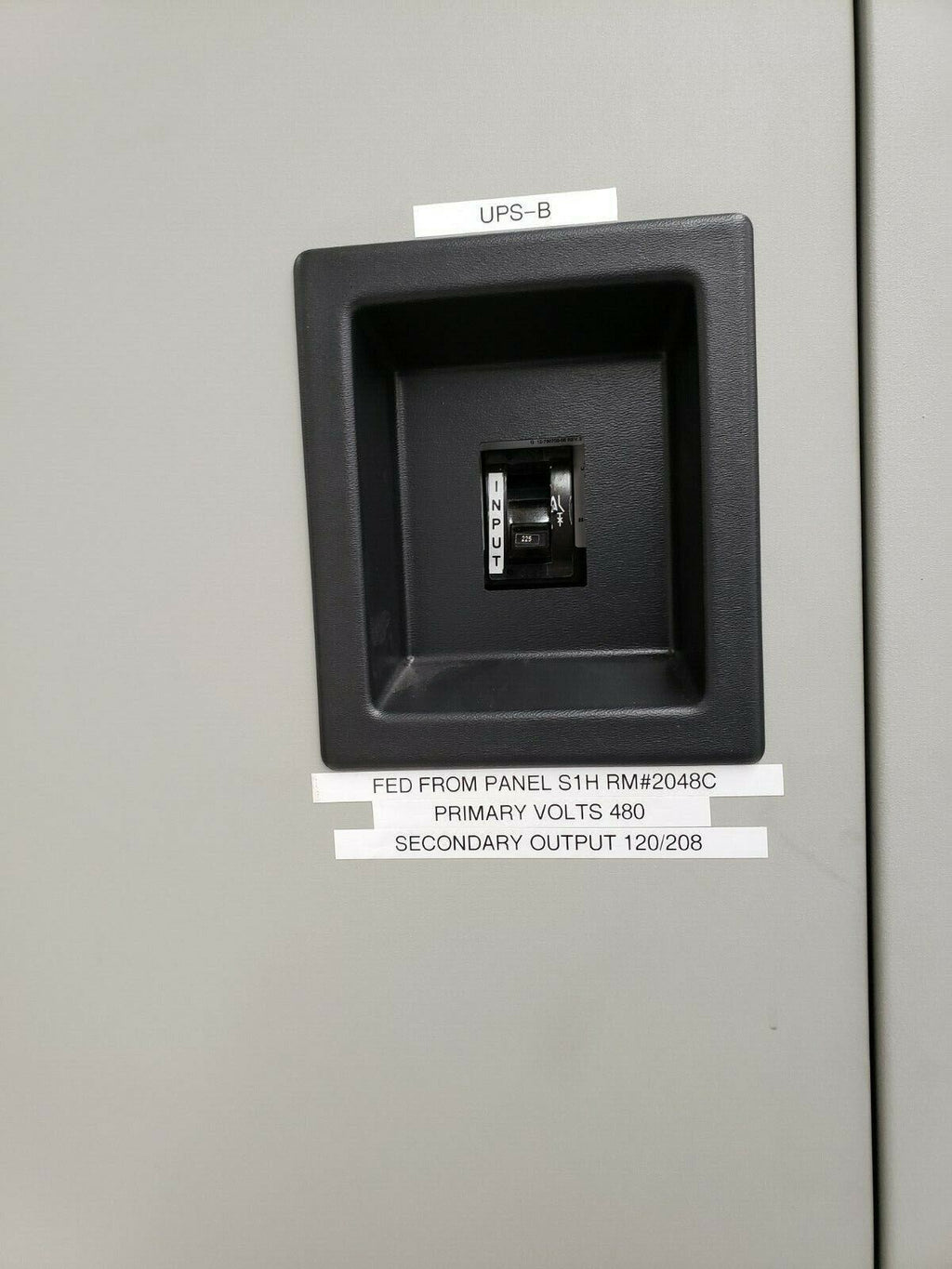 Emerson Liebert 610 UPS 120kW 480v 3Ph  U39SA154ACCB131