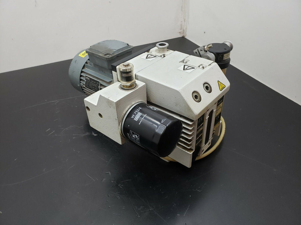 Leybold Trivac 240V D4B Tested To 10 Microns W/ AF8 Filter, OF4-25