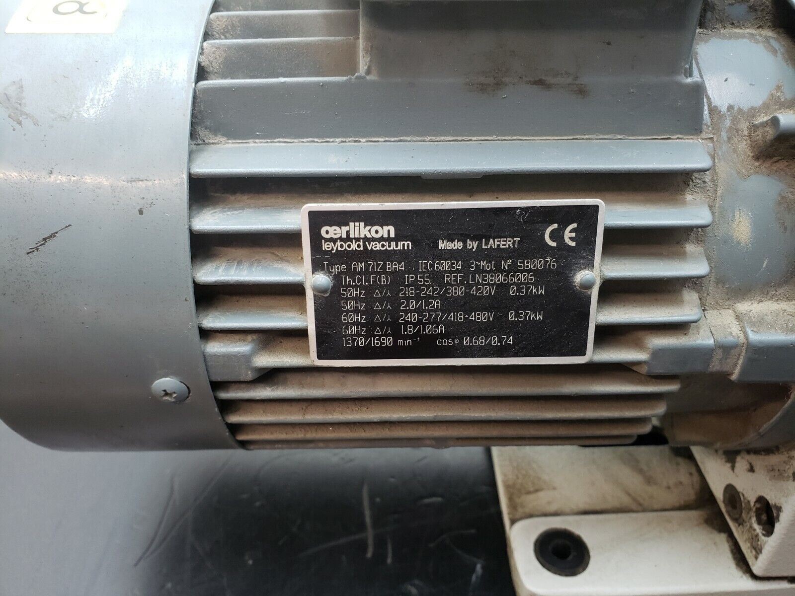 Leybold Trivac 240V D4B Tested To 10 Microns W/ AF8 Filter, OF4-25