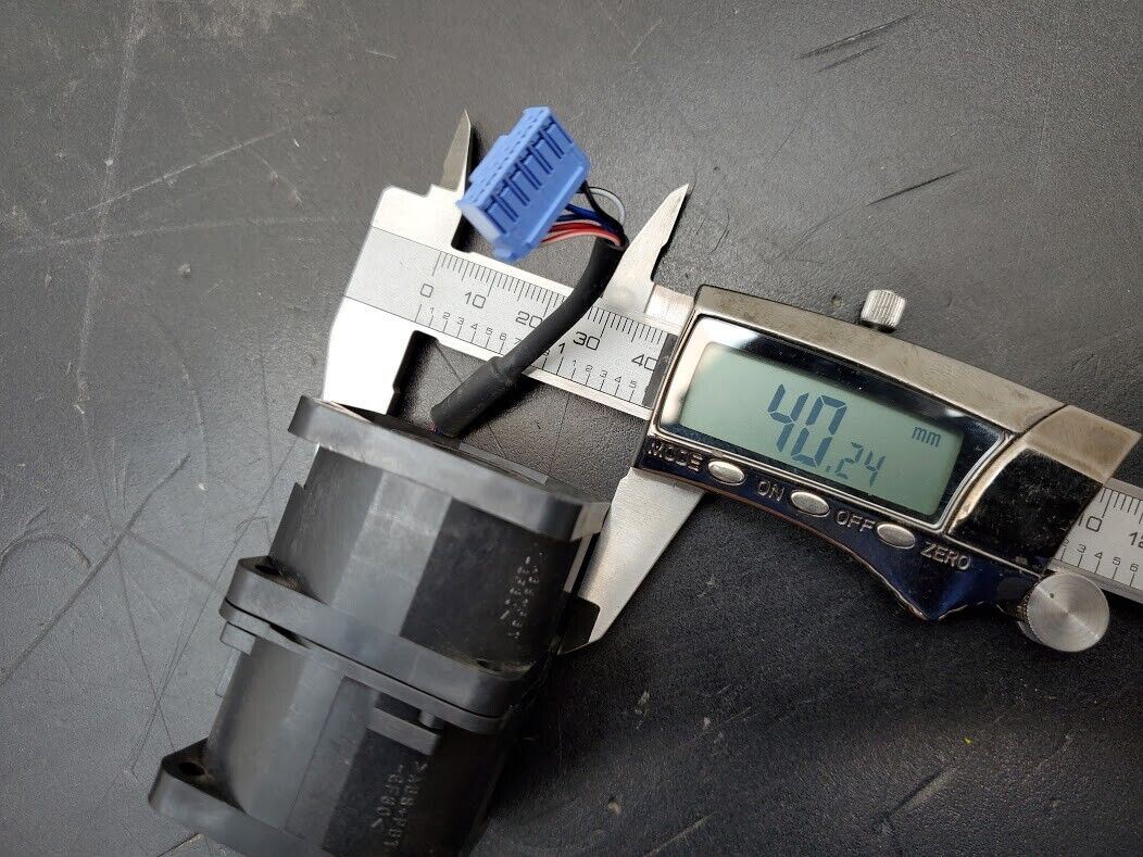 Dell Poweredge 1850 Server Dual Fan module San Ace 40 Y2205 9CR0412S5038 SanAce