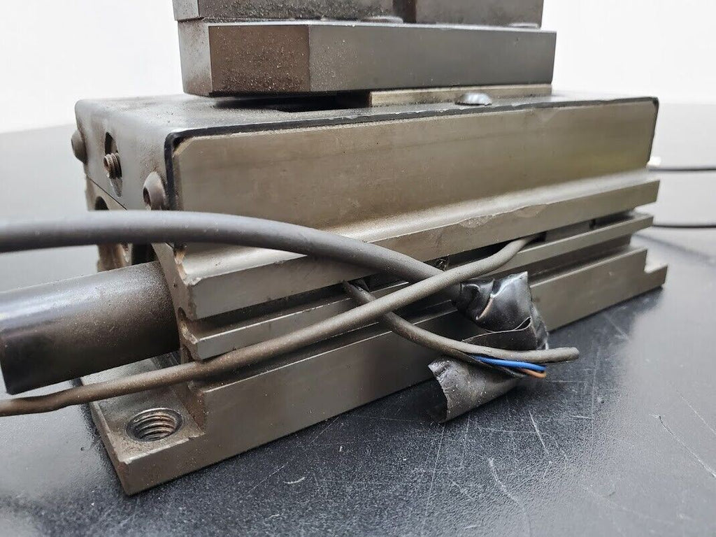 De-Sta-CO DPL-2520-R 2 Jaw Parallel Pneumatic Gripper Spring Close Robohand OHSP