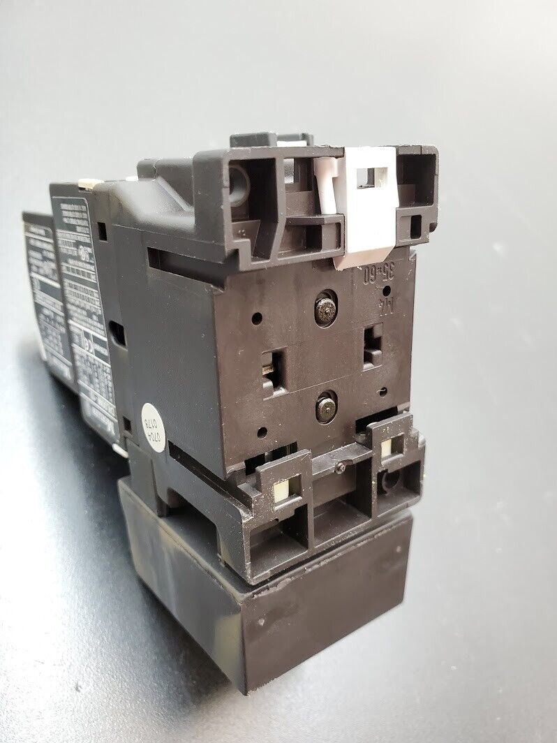 Moeller VS 2 DL DIL000M-10 240V Coil 3 Phase 20A 1PH Din Rail Contactor 13 DIL