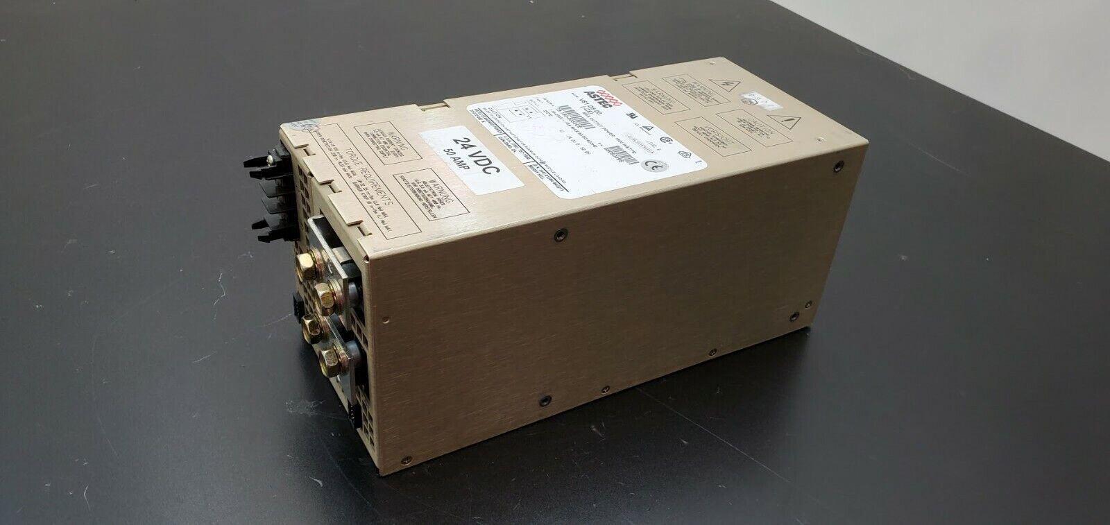 ASTEC VS1-D5-00 (-CE) 73-180-0033CE In: 115-230 50/60/400Hz 15A Out: 24VDC 50A