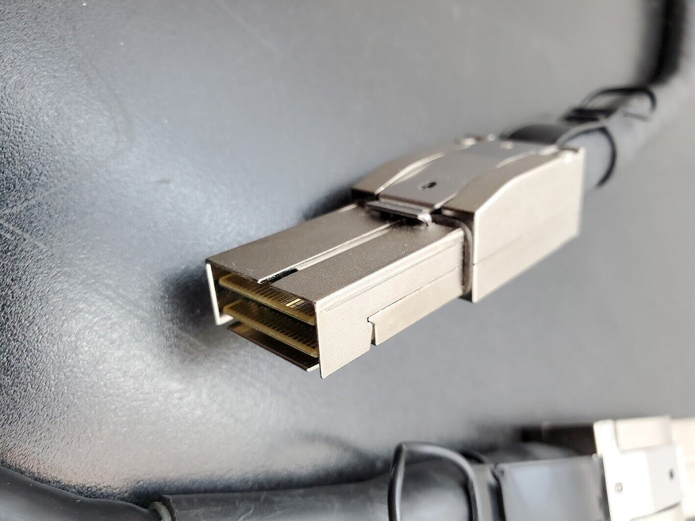 Molex 84 position CXP Plug to Plug 1m Male Cable IPASS + 1110251201 WM8549