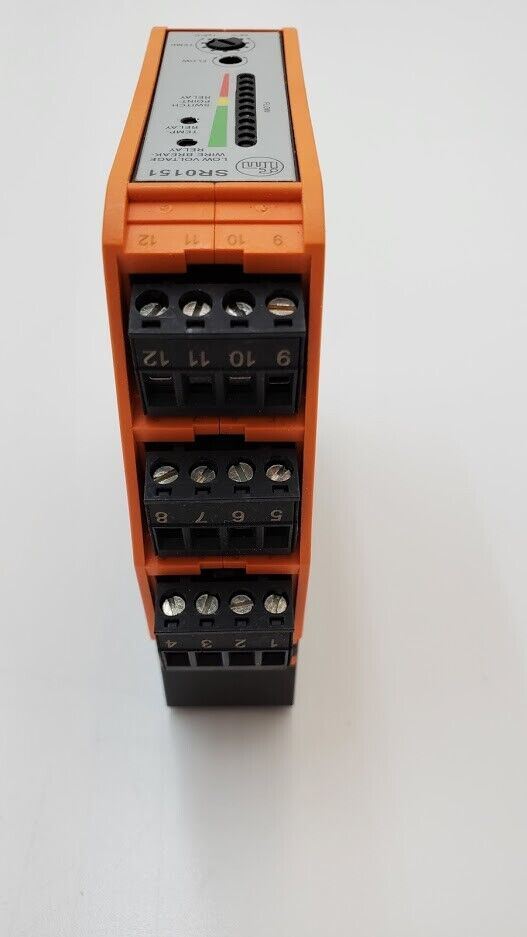 ifm electronic SR0151 Control Monitor for Flow Sensors VS3000 24VDC