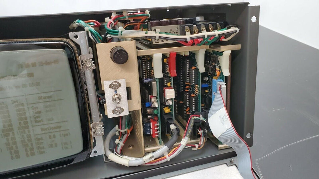 Bruce 7355X Semiconductor Process Controller Unit no key Model 9017142-002 (C4)