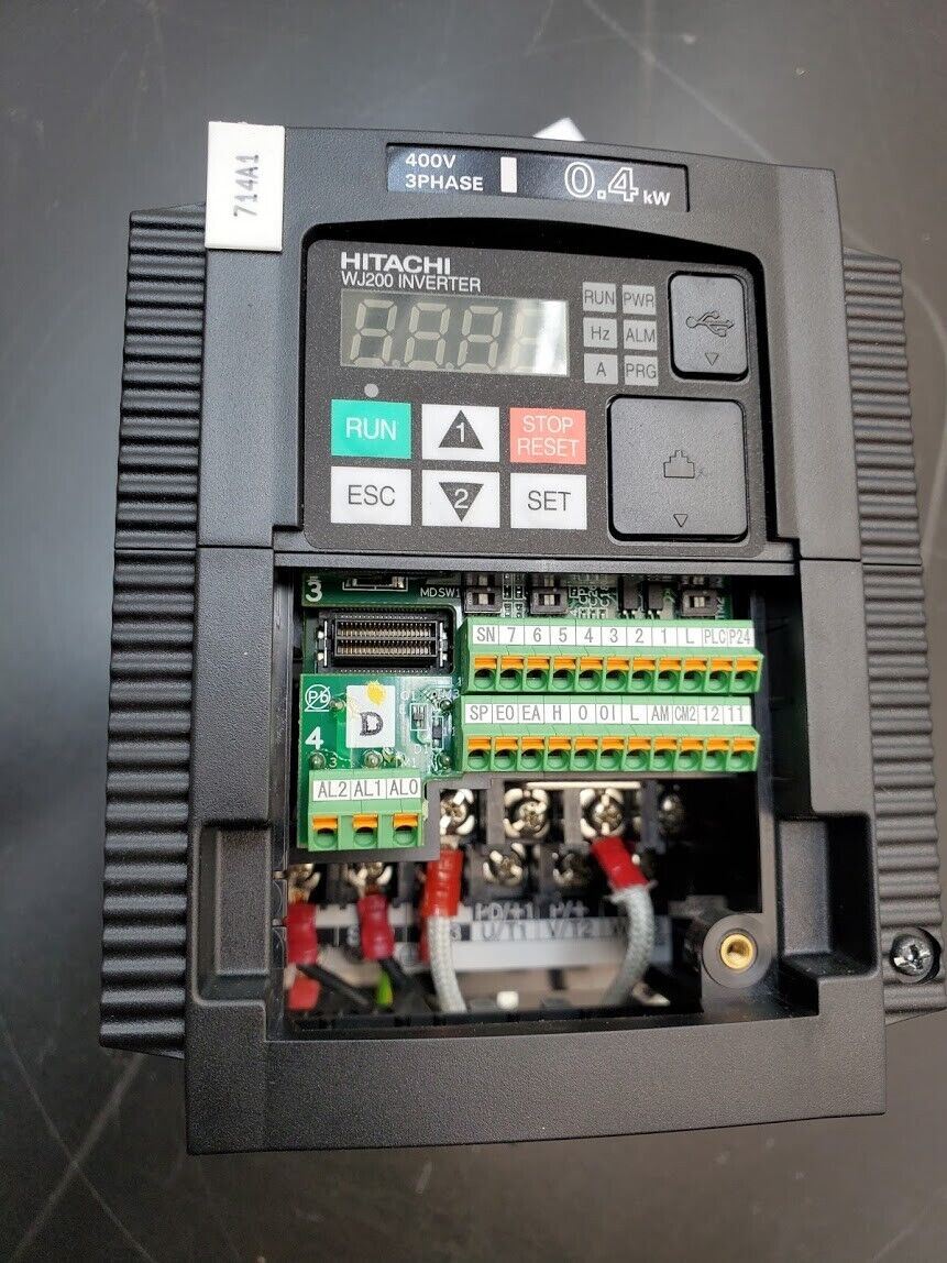 Hitachi VFD Inverter Drive WJ200-004HF 3 Phase 0.4KW 380-480V in/out 2A 1/2 HP
