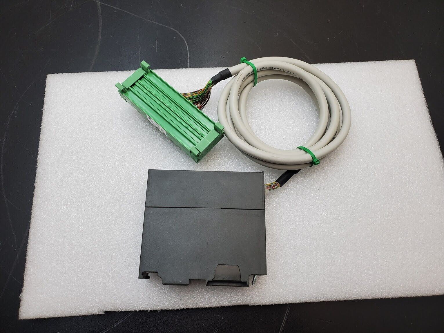 Siemens 6ES7 331-7PF01-0AB0 SIMATIC S7-300 Analog Input AI 8xRTD w/ breakout