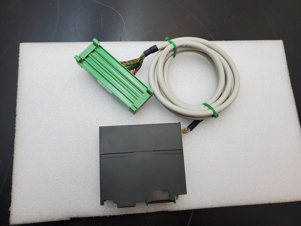 Siemens 6ES7 331-7PF01-0AB0 SIMATIC S7-300 Analog Input AI 8xRTD w/ breakout