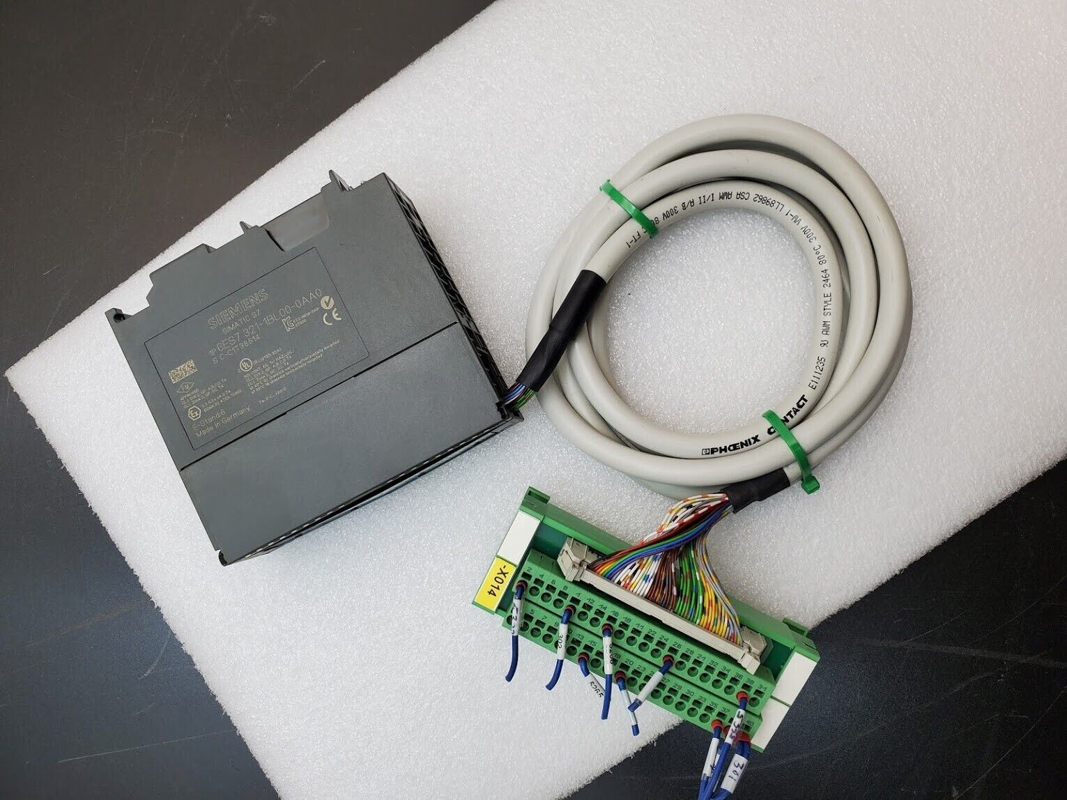 Siemens 6ES7 321-1BL00-0AA0 SIMATIC S7-300 Digital Output DO 32xDC w/ breakout