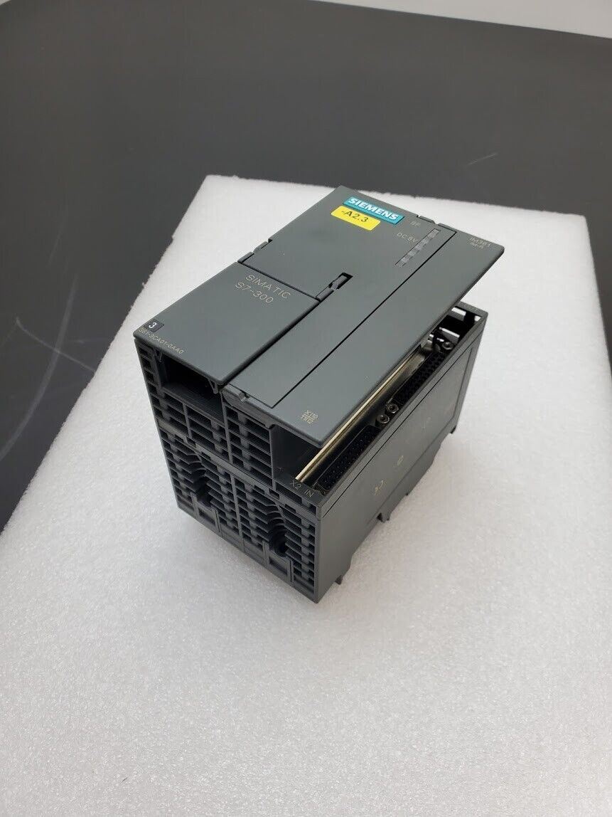 Siemens Controller Interface Module 6ES7 361-3CA01-0AA0 IM361 S7-300