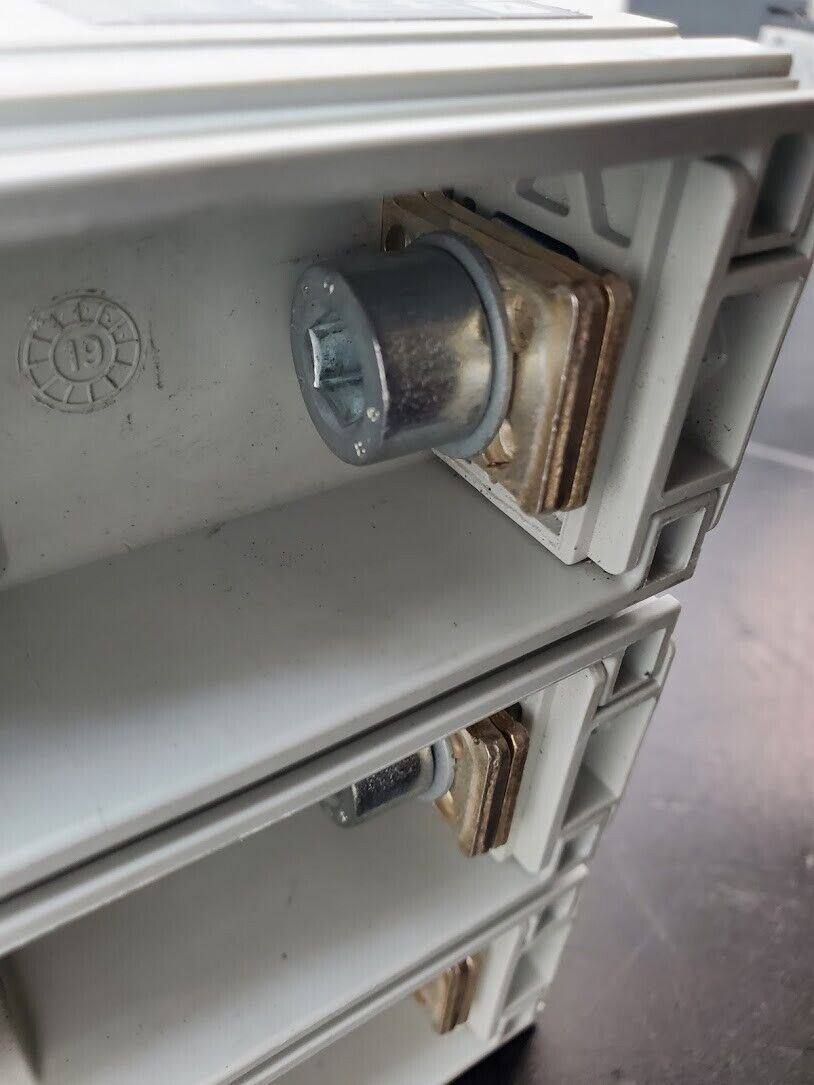 ABB SACE Tmax T5V-HA 400 Circuit Breaker 400 Amps 1000 VAC 3 Pole Rotary Handle