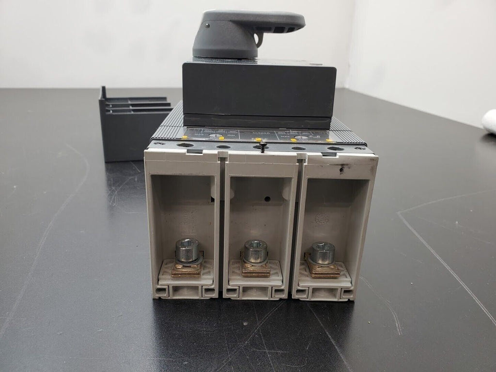 ABB SACE Tmax T5V-HA 400 Circuit Breaker 400 Amps 1000 VAC 3 Pole Rotary Handle