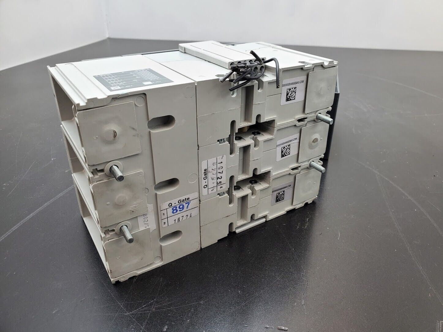 ABB SACE Tmax T5V-HA 400 Circuit Breaker 400 Amps 1000 VAC 3 Pole Rotary Handle