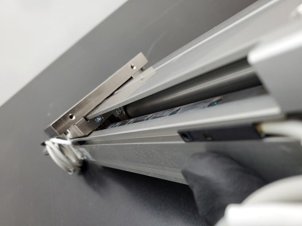 SMC CYP15-150L Linear Magnetic Coupled Cleanroom Rodless Cylinder 150mm travel