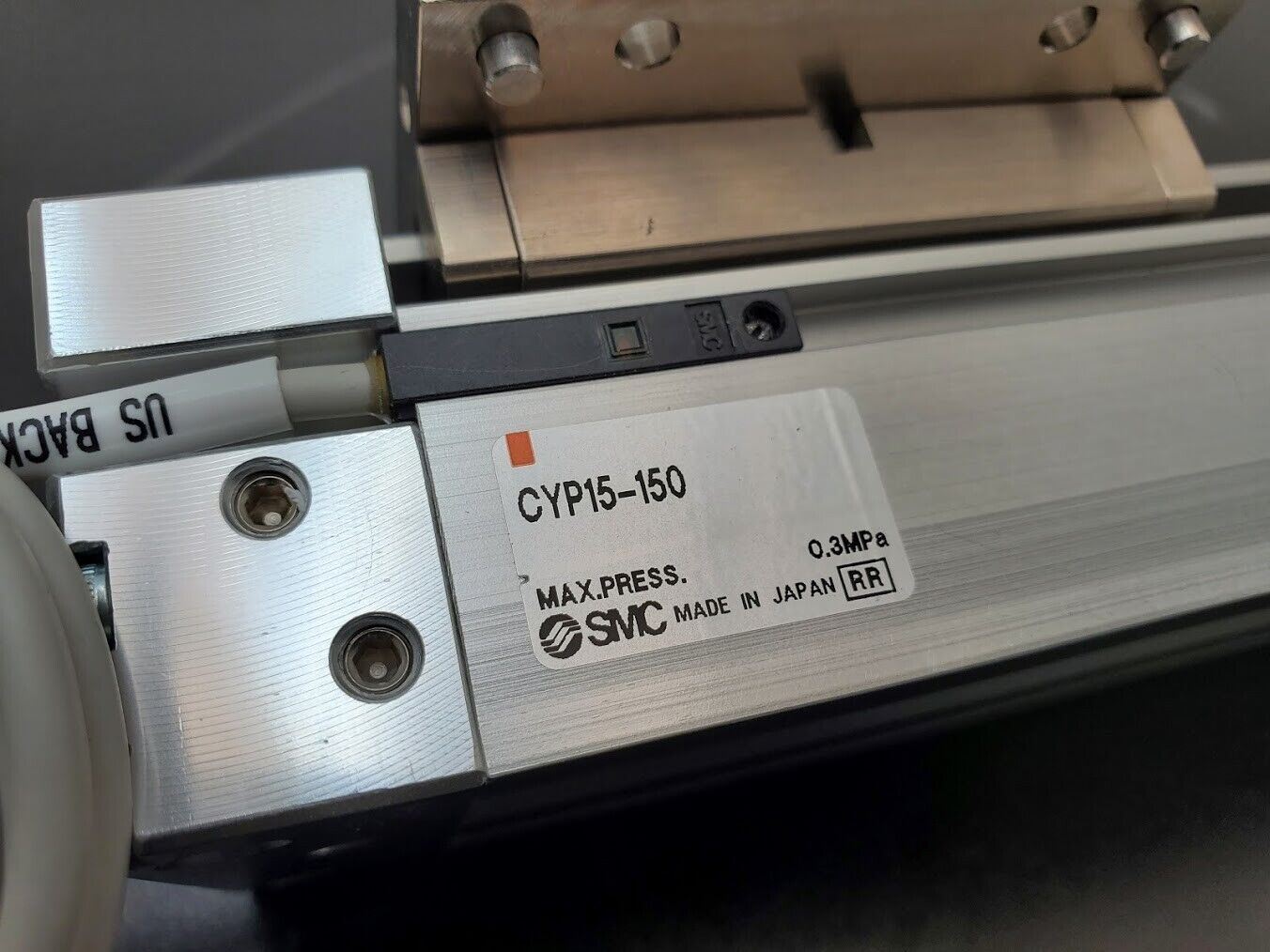 SMC CYP15-150L Linear Magnetic Coupled Cleanroom Rodless Cylinder 150mm travel