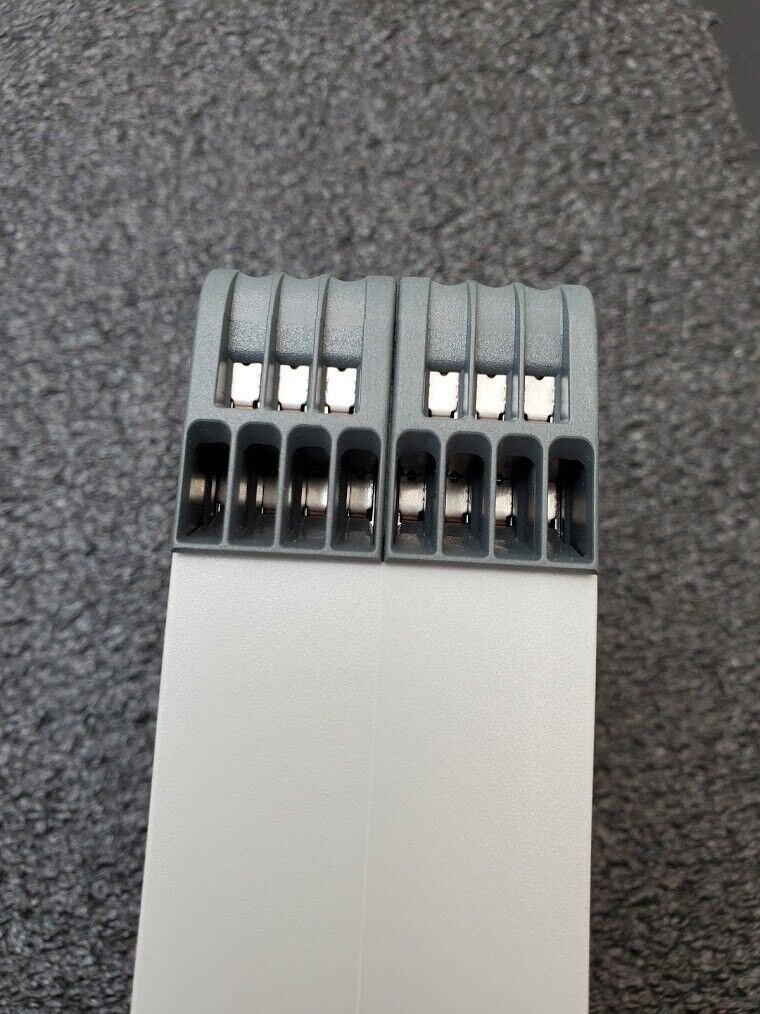 Jakob Safety PLC ABB Pluto B20 Safety Relay 4x 4-20mA/0-10V analog inputs 24VDC
