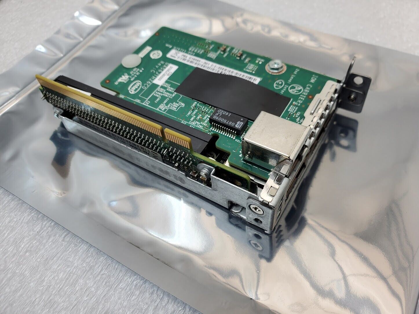 INTEL S2600JF 5 Port NIC IOM Carrier Ethernet G16565-301 G15234-350 G51554-201
