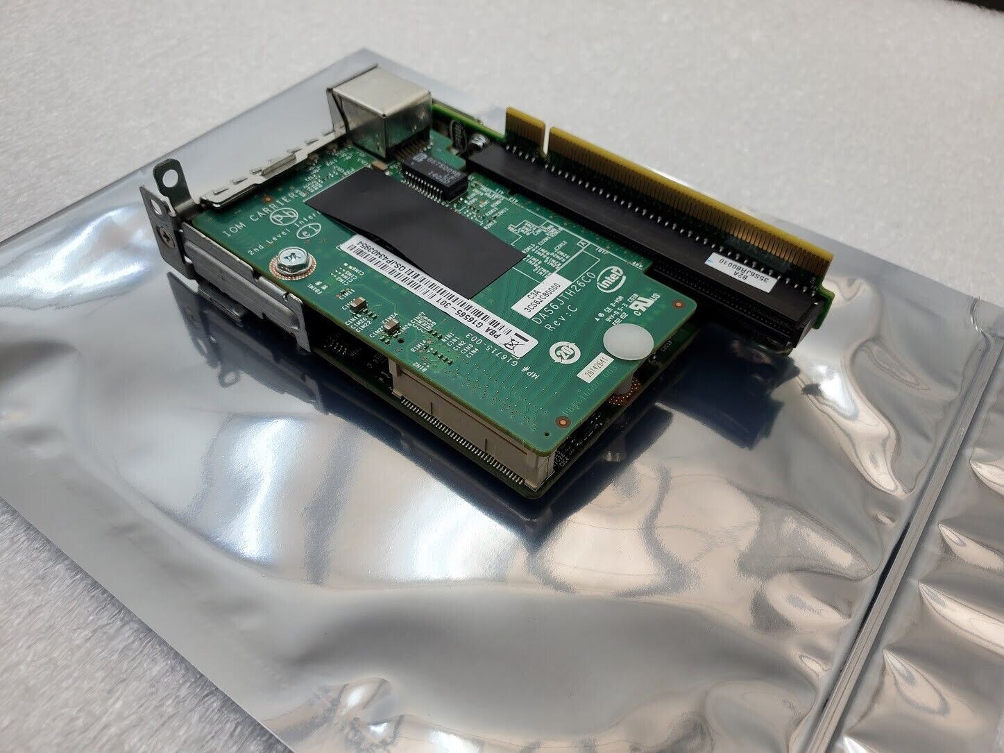 INTEL S2600JF 5 Port NIC IOM Carrier Ethernet G16565-301 G15234-350 G51554-201