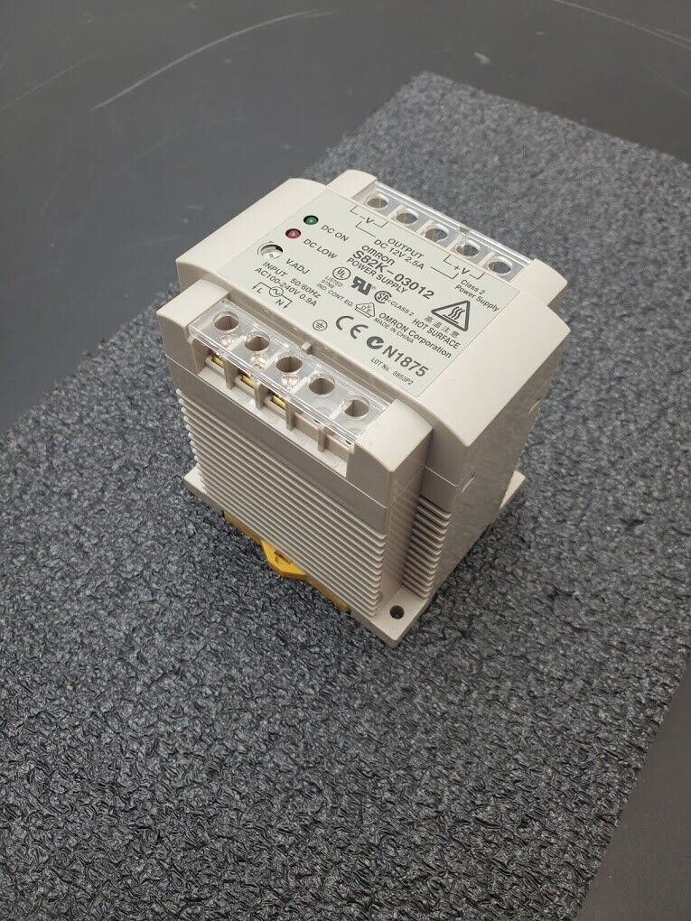 OMRON S82K-03012 DC DIN Rail Mount Power Supply 12VDC 2.5A Out 100-240V 0.9A In