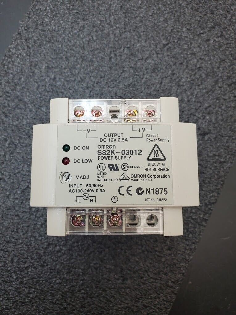 OMRON S82K-03012 DC DIN Rail Mount Power Supply 12VDC 2.5A Out 100-240V 0.9A In