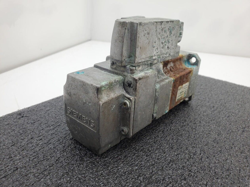 Siemens 1FK7032-5AF21-1LA0 AC Servo Motor 14mm Shaft AM20DQ M38 Encoder IP64 3PH