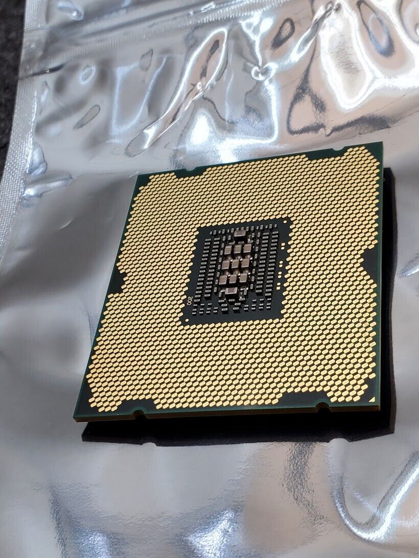 Intel Xeon Confidential ES QBJD E5-2648L CPU 8 Core 1.8GHz 8 LGA2011 Socket R