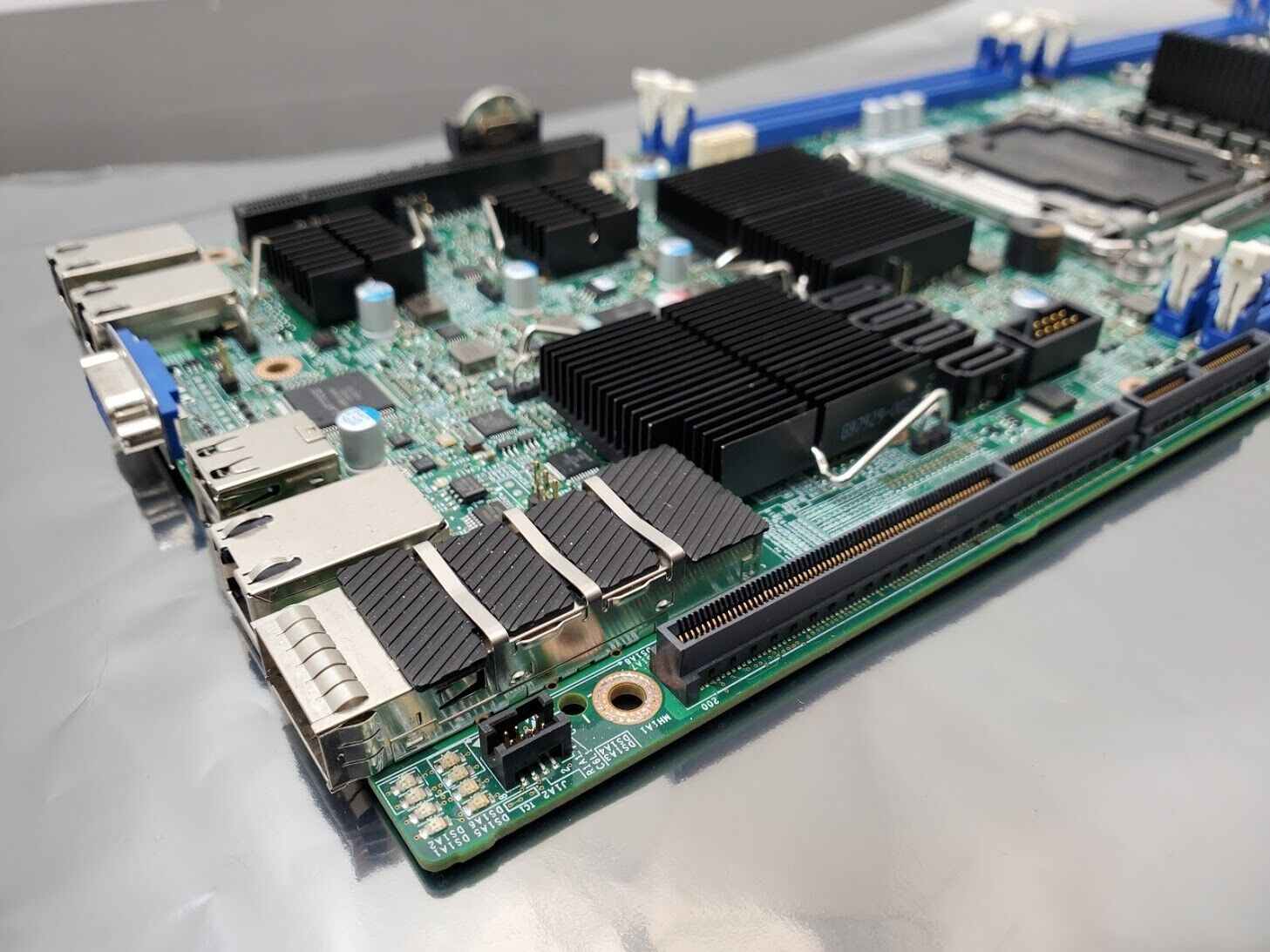 Intel Server Board S2600KP Dual LGA2011-3 DDR4 5x SATA Server Motherboard 2x GbE