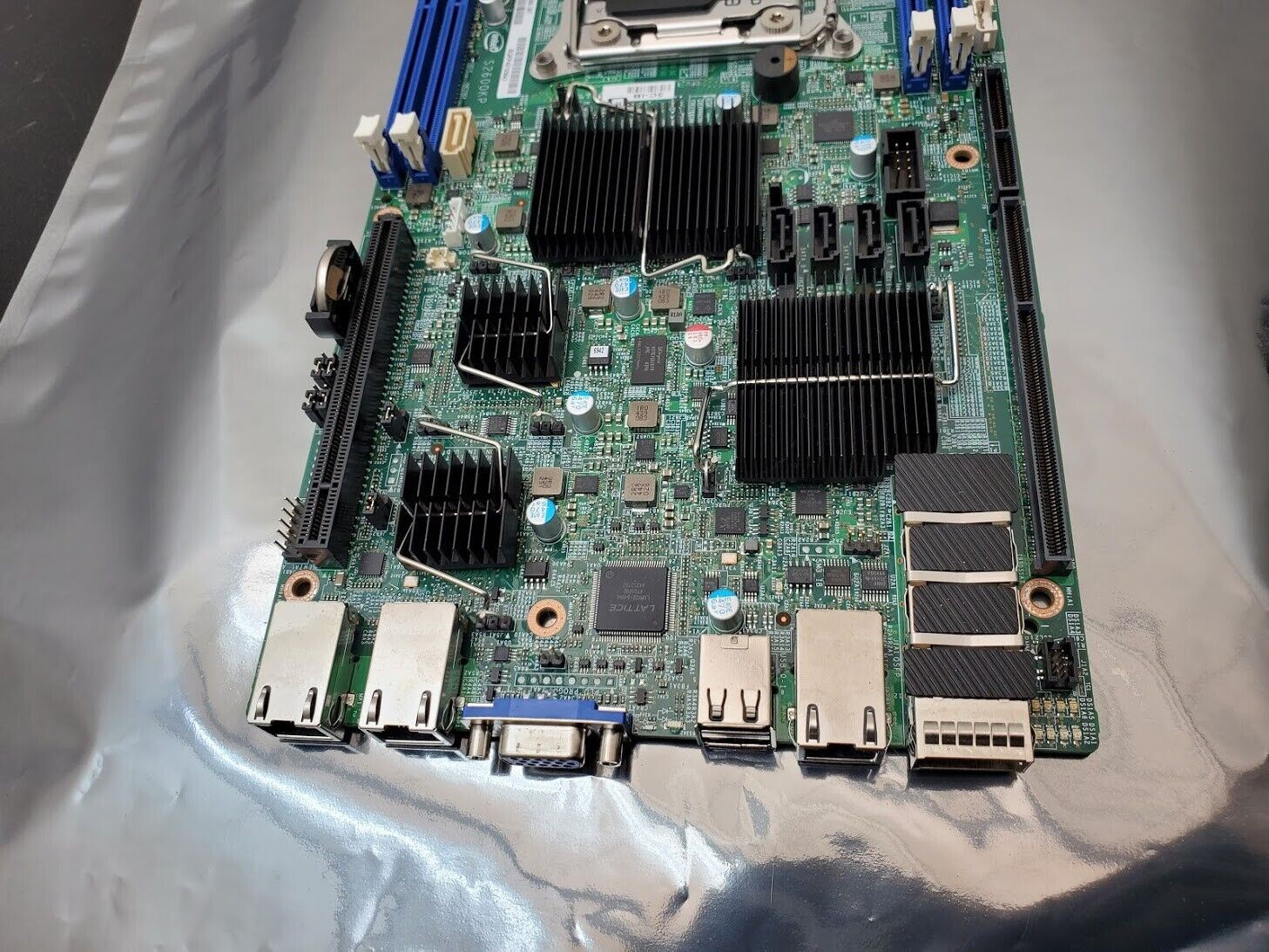 Intel Server Board S2600KP Dual LGA2011-3 DDR4 5x SATA Server Motherboard 2x GbE