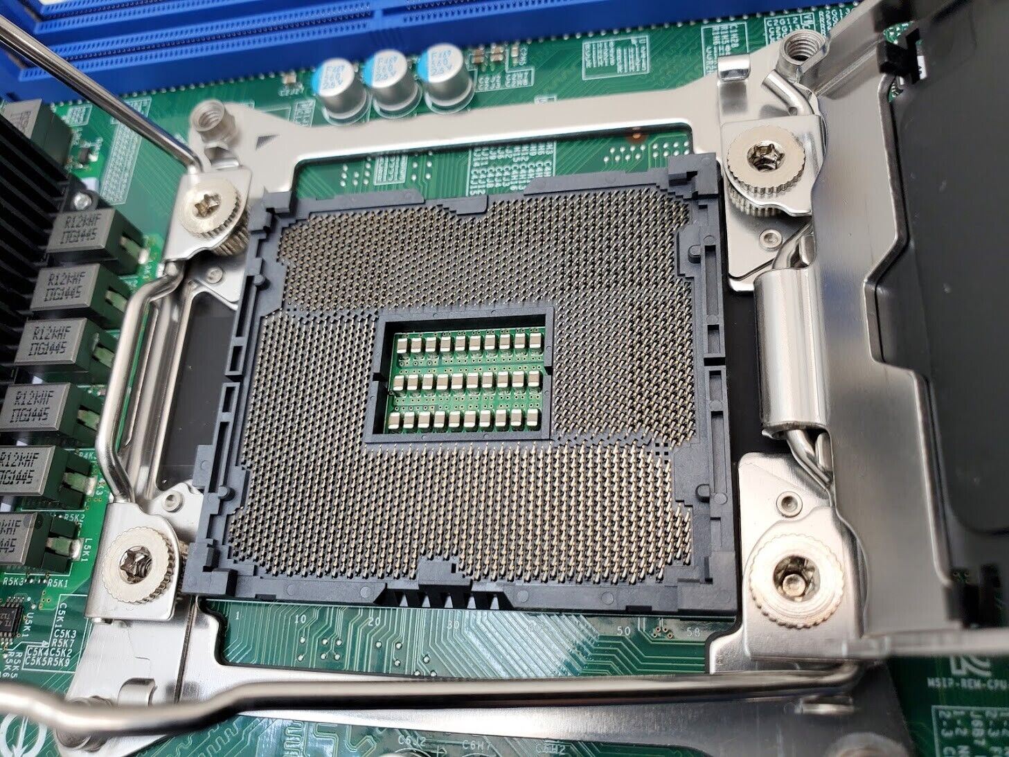 Intel Server Board S2600KP Dual LGA2011-3 DDR4 5x SATA Server Motherboard 2x GbE