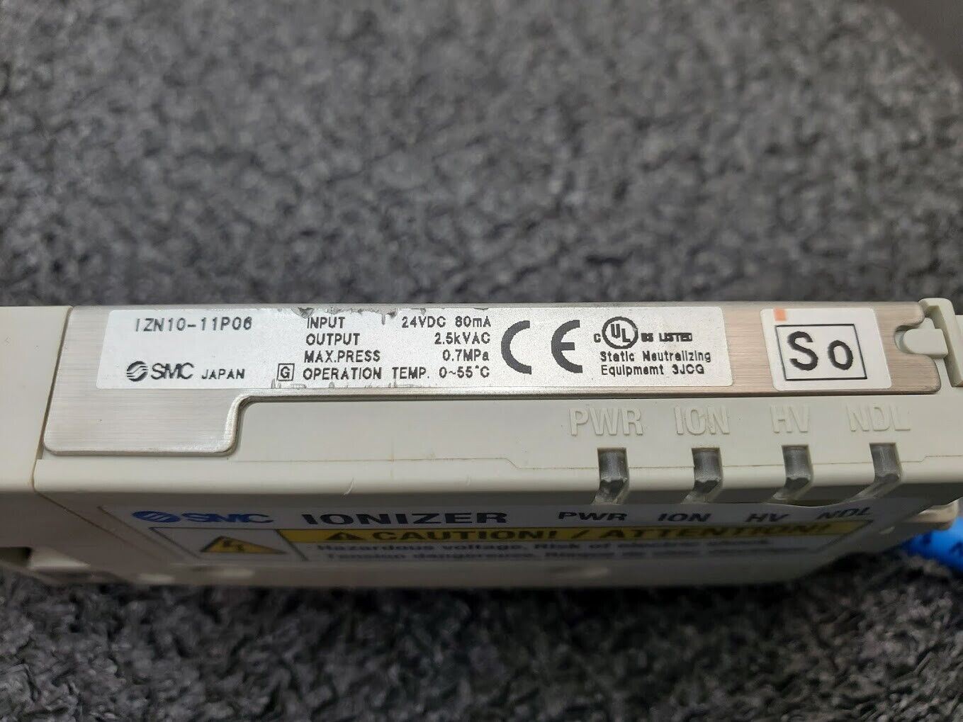 SMC IZN10-11P06 Ionizer Static Eliminator 24VDC 80ma, 2.5kVAC Output 0.7MPa