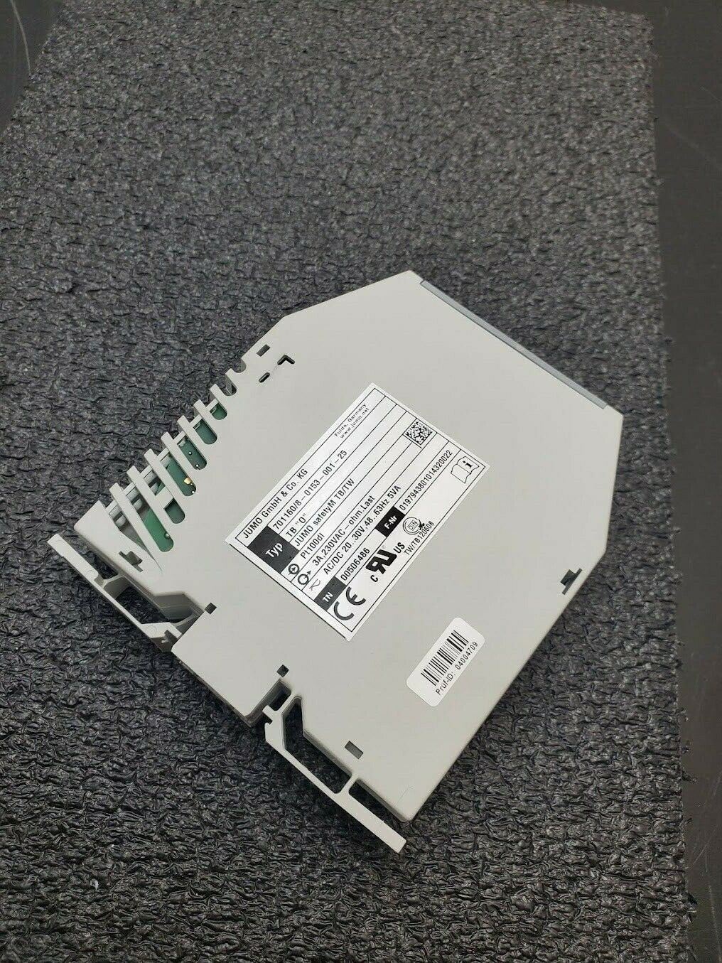 JUMO Safety TB/TW 701160/8-0153-001-23 Temperature Control Relay Display Monitor