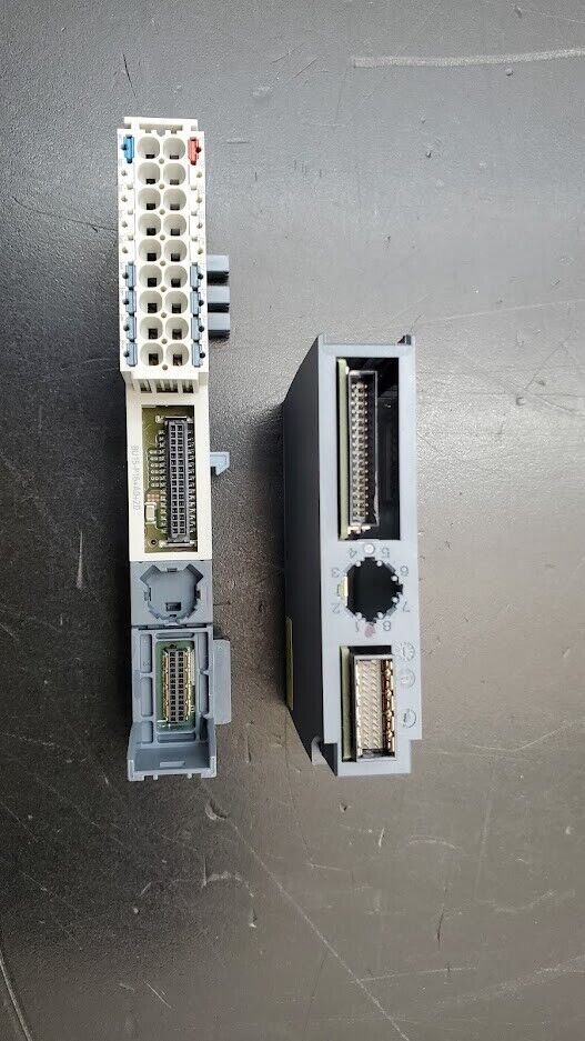 Siemens 6ES7132-6BH00-0BA0 DQ 16x24VDC/0.5A Digital Output ST w 6ES71936BP000DA0