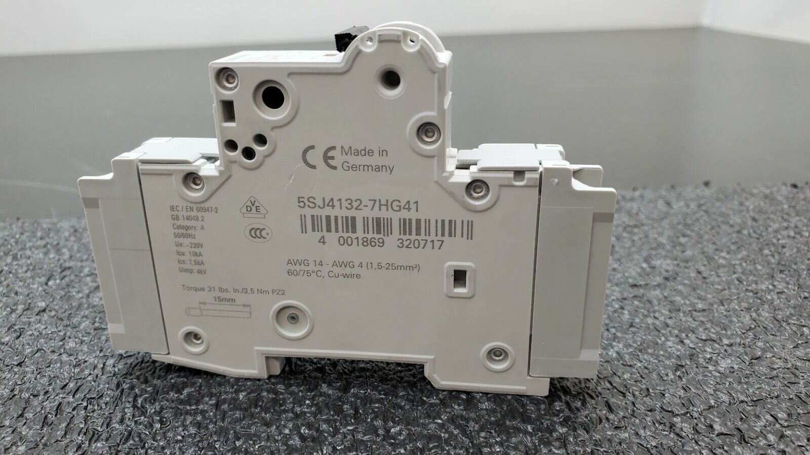 SIEMENS 5SJ4132-7HG41 Circuit Breaker 5SJ41, 32A, 240 V, 50/60Hz Type HSJ 1-Pole