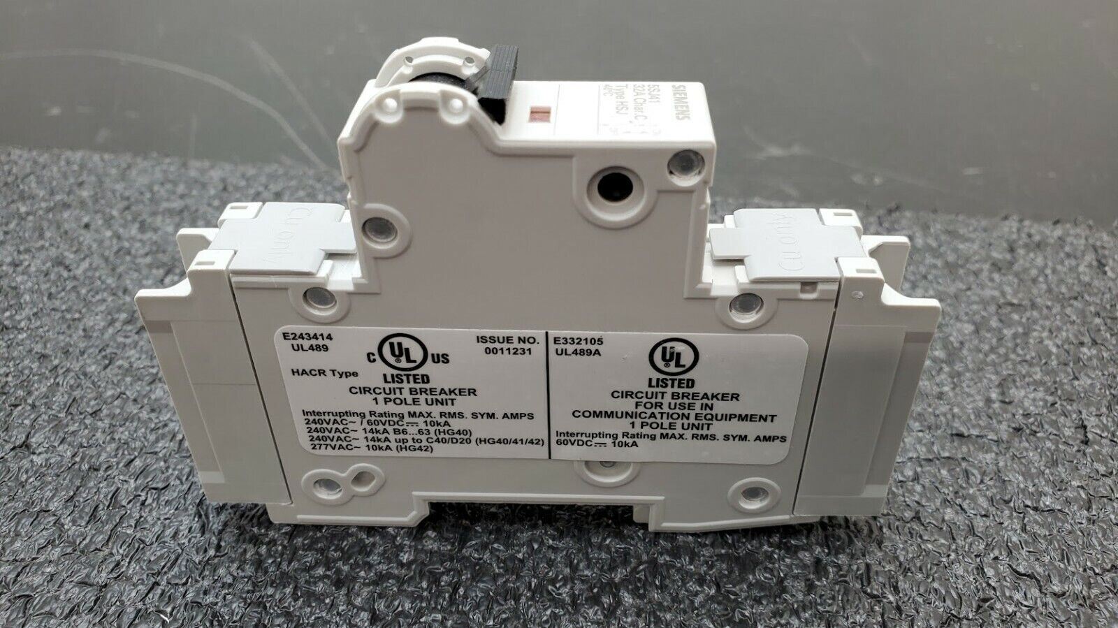 SIEMENS 5SJ4132-7HG41 Circuit Breaker 5SJ41, 32A, 240 V, 50/60Hz Type HSJ 1-Pole