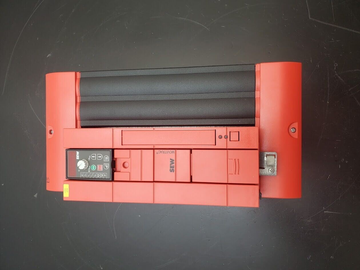 SEW EURODRIVE MDX60A0150-503-4-00 Drive Inverter w MC07B0150-503-4-00 and Remote