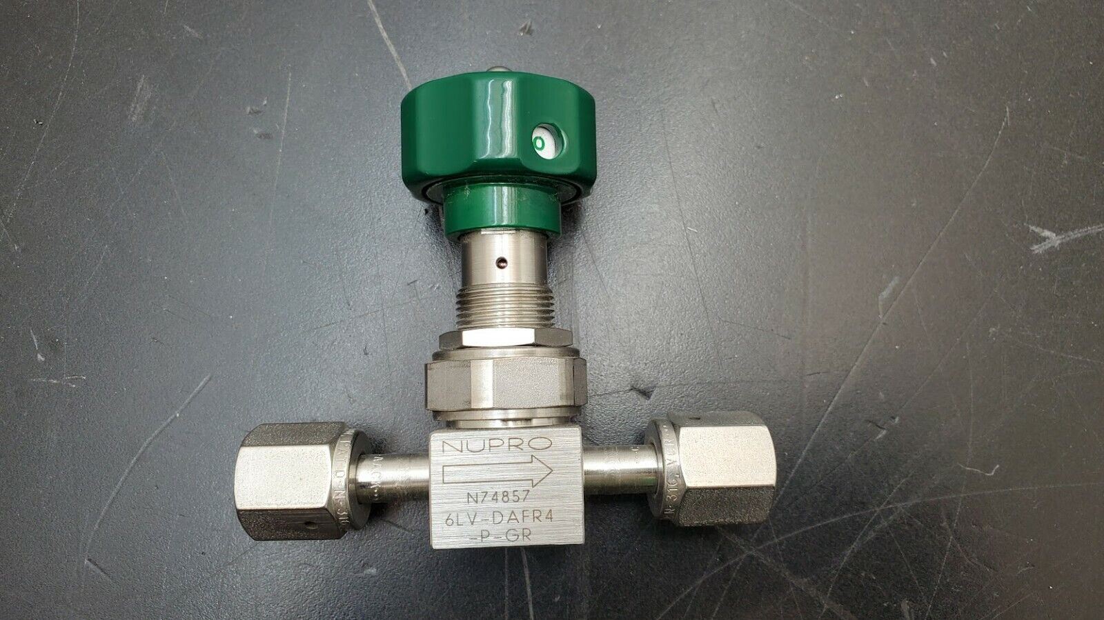NUPRO 6LV-DAFR4-P-GR Manual Stainless Steel On/Off Gas Valve N74857 1/4" VCR