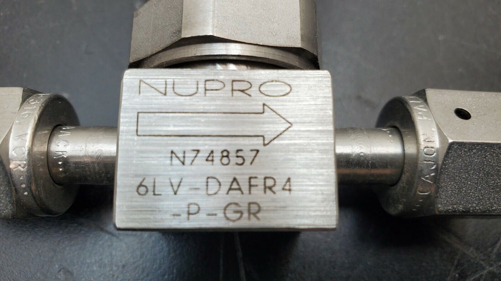 NUPRO 6LV-DAFR4-P-GR Manual Stainless Steel On/Off Gas Valve N74857 1/4" VCR