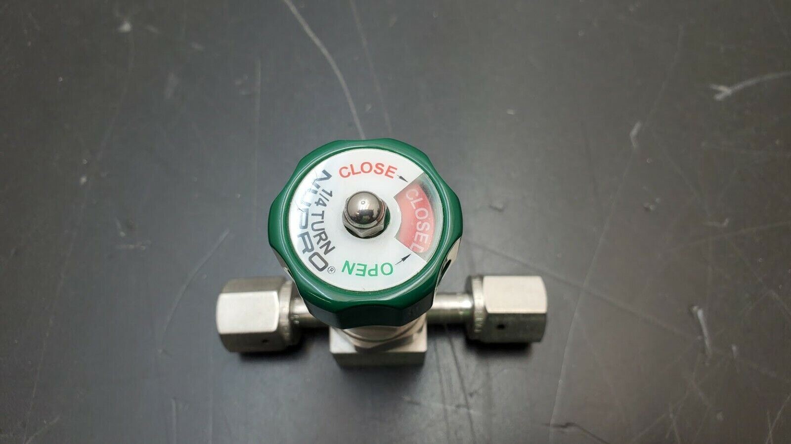 NUPRO 6LV-DAFR4-P-GR Manual Stainless Steel On/Off Gas Valve 1/4" VCR