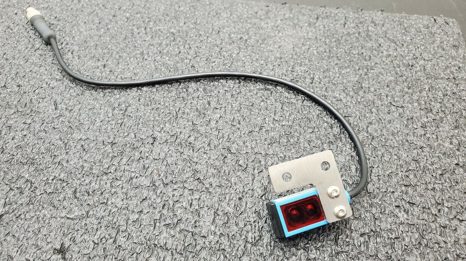 SICK WTV4-3P3021S64 Miniature Photoelectric Proximity Sensor 10 V DC ... 30 V DC