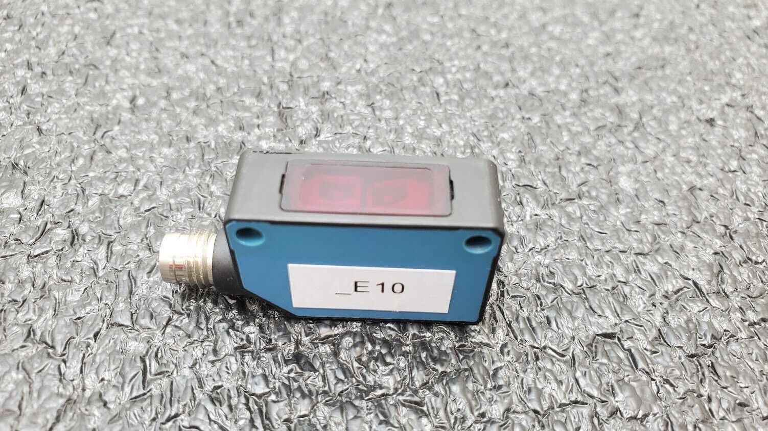 SICK WT100-P3410 Miniature Photoelectric Proximity Sensor 6026112 WT100P3410