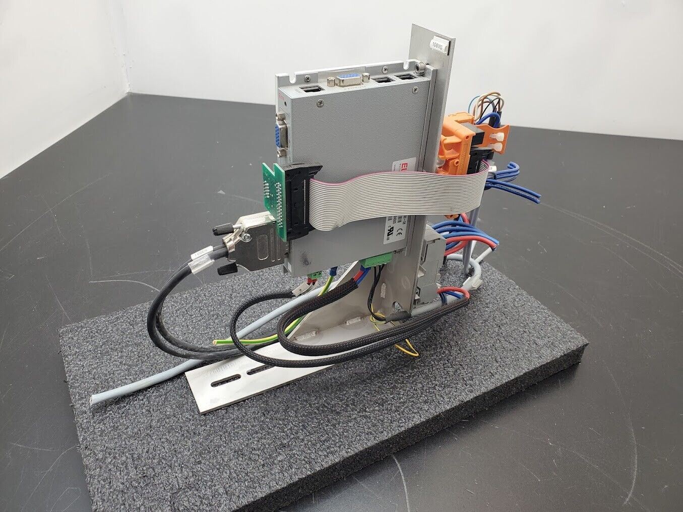 Elmo Motion Control CEL-A10/100-C6 One 1 Axis Servo Drive w/ Breakout RS232 CAN