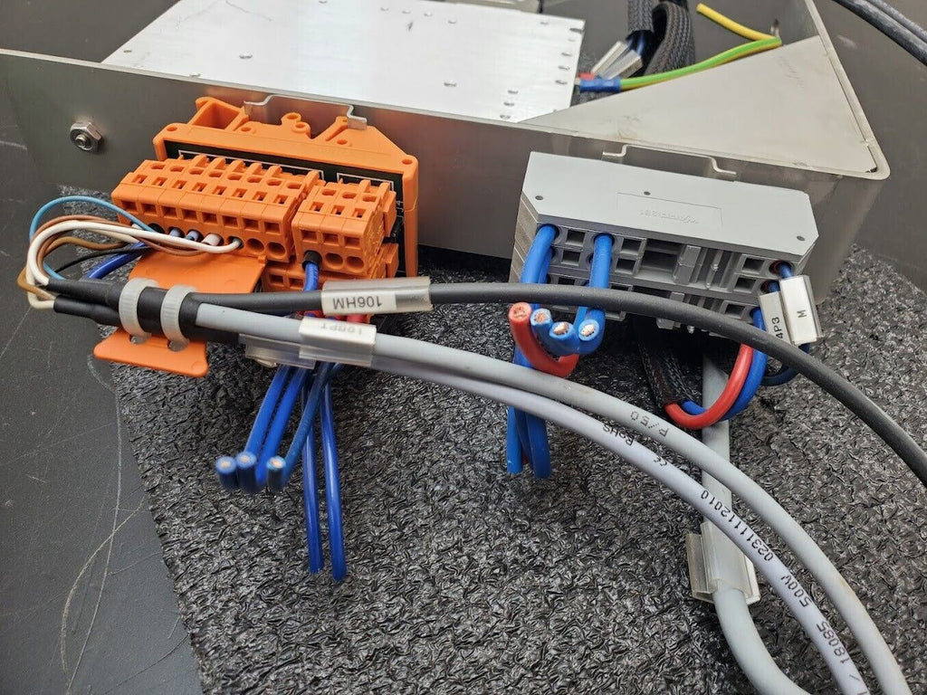 Elmo Motion Control CEL-A10/100-C6 One 1 Axis Servo Drive w/ Breakout RS232 CAN