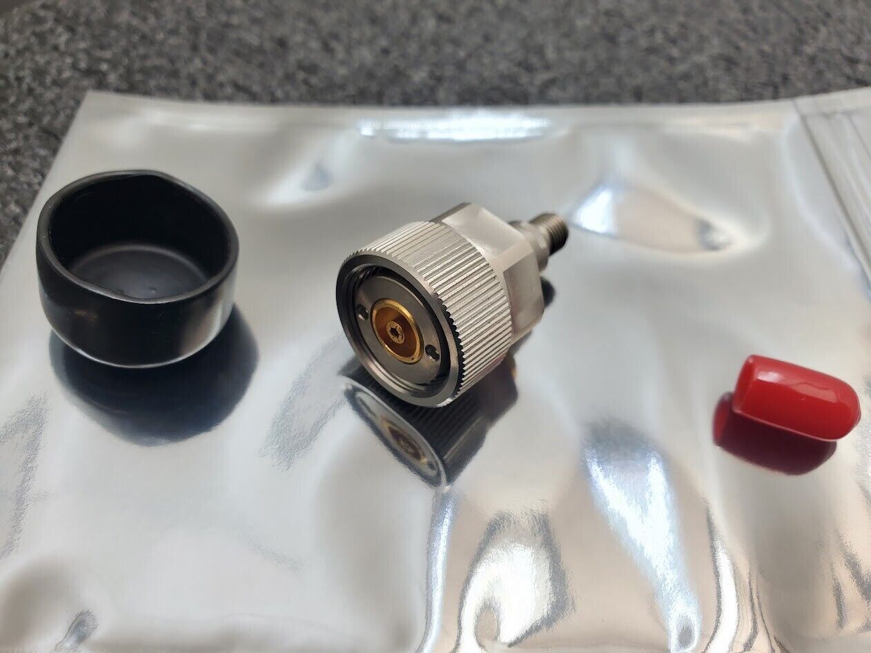 Pasternack Precision 2.92mm Female to 7mm Adapter 50 Ohm DC-18 GHz PE9323 Unit B