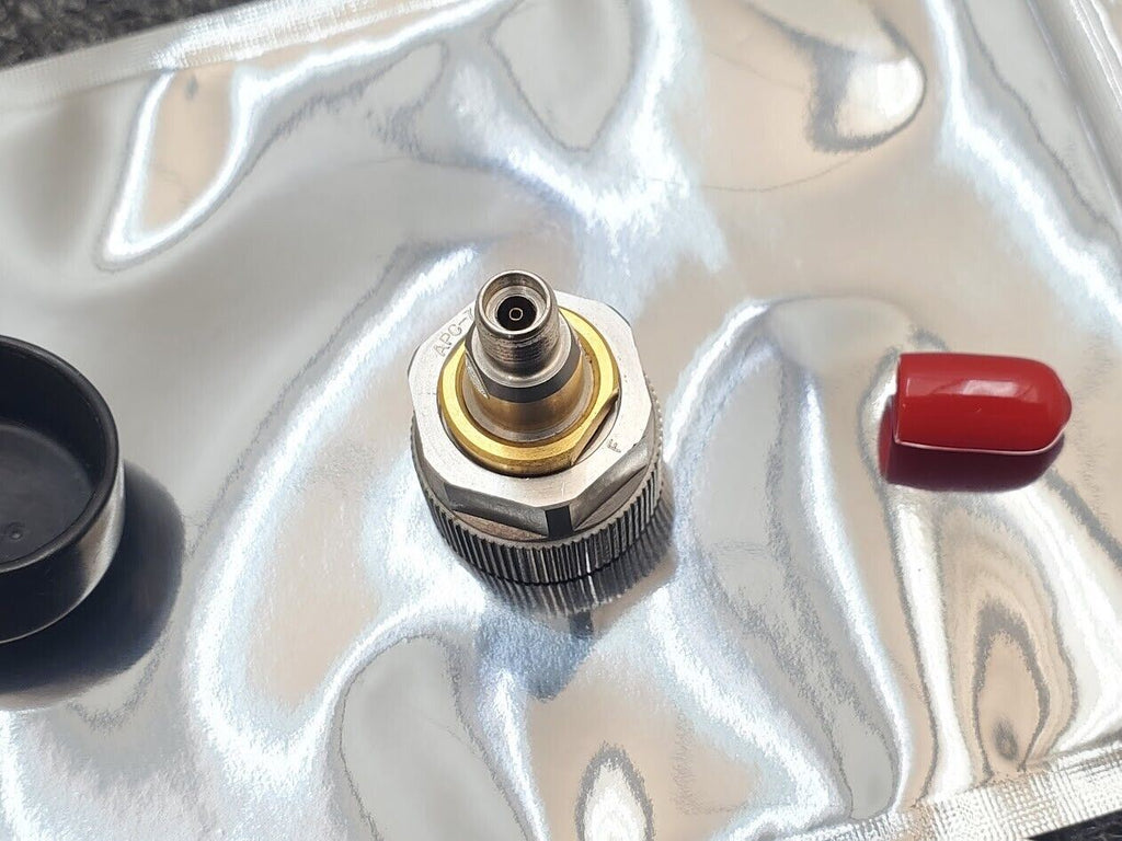 Pasternack Precision 2.92mm Female to 7mm Adapter 50 Ohm DC-18 GHz PE9323 Unit B