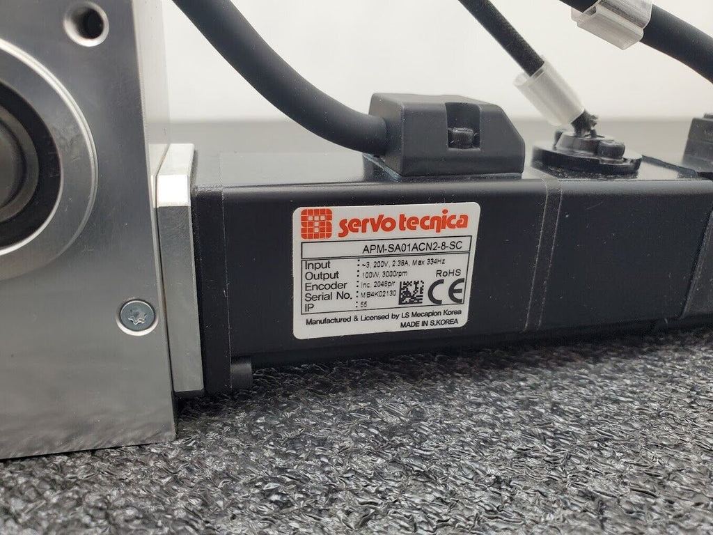 Servo Tecnica APM-SA01ACN2-8-SC Servo Motor Robot 100W 3Ph 200V 2.38A 3000RPM