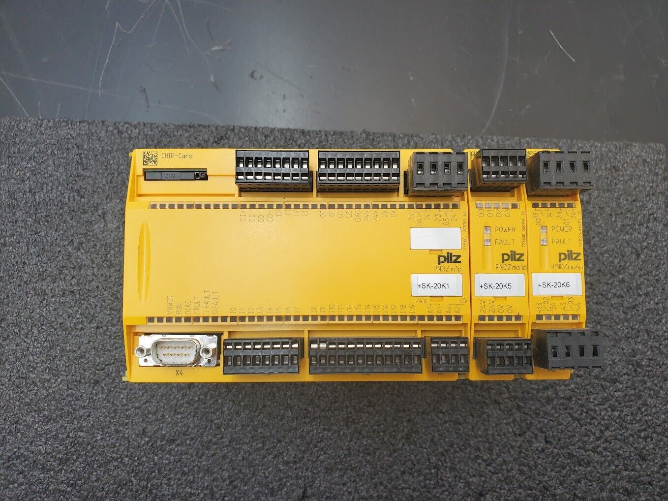 Pilz Safety PLC PNOZ m1p 773100 m01p mo4p Working Pull Fieldbus 24VDC DIN Rail